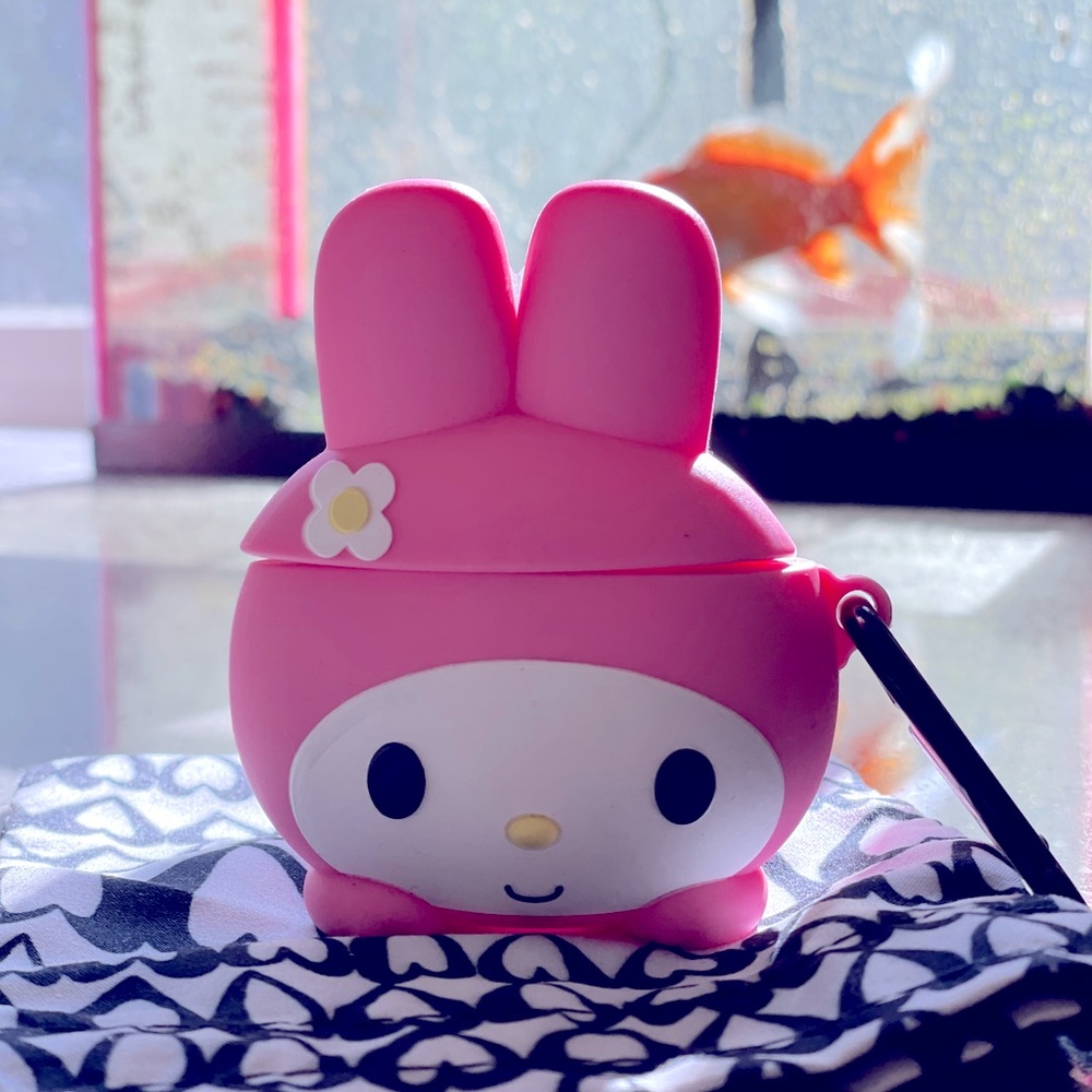 My Melody AirPods case!